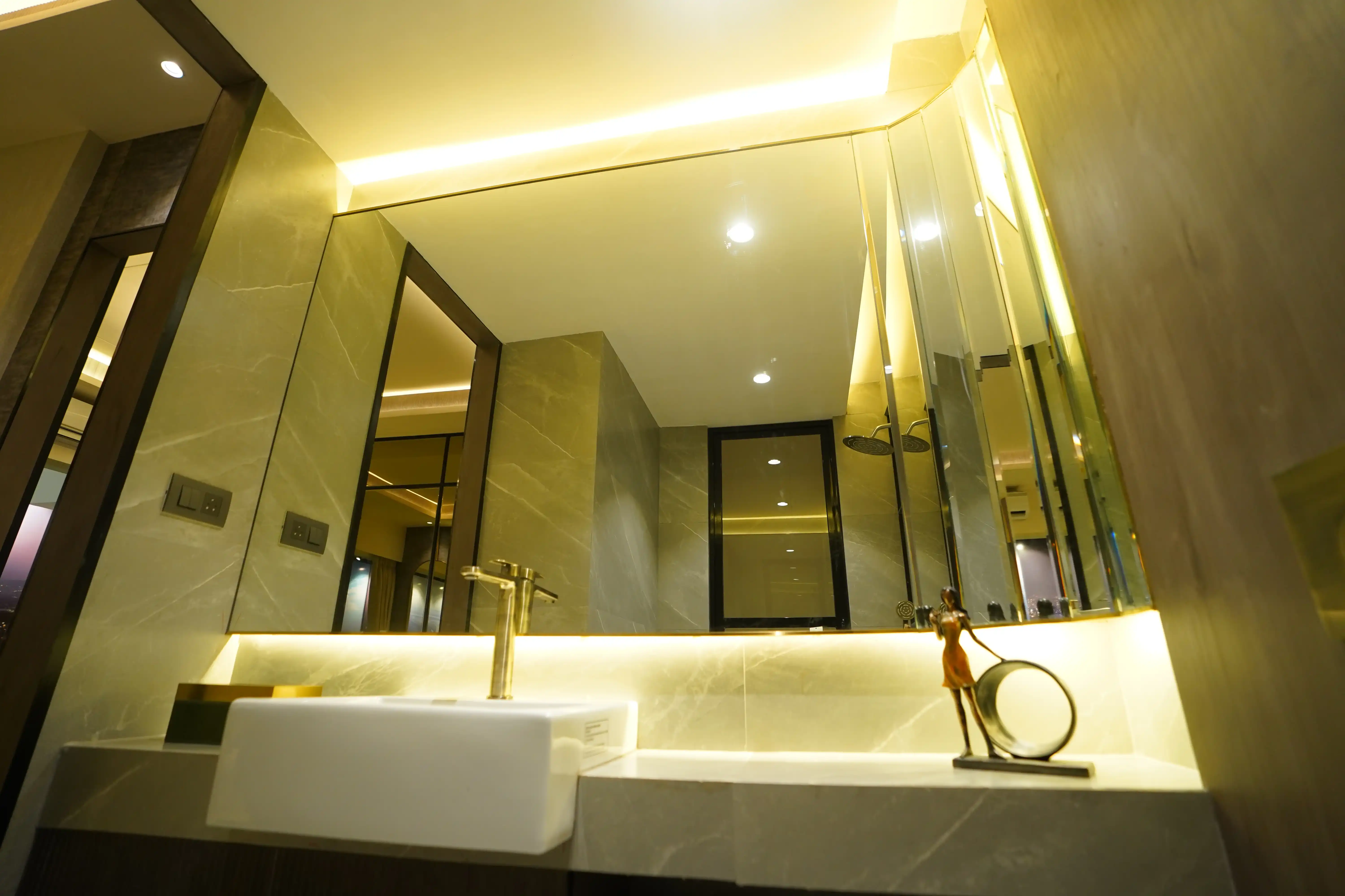 2 bhk flats in jogeshwari